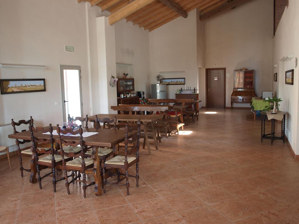 Хостел La Cascina Del Sole Rivarolo del Re ed Uniti Экстерьер фото